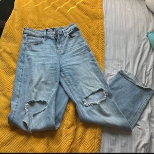 HOLLISTER HIGH RISE VINTAGE BAGGY JEANS